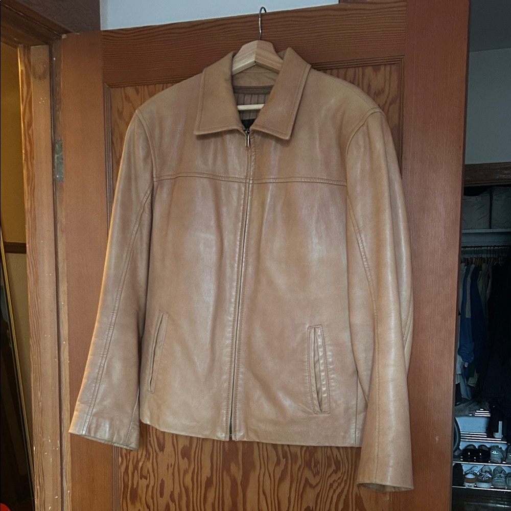 Danier Men's Tan buttery Leather Bomber Jacket